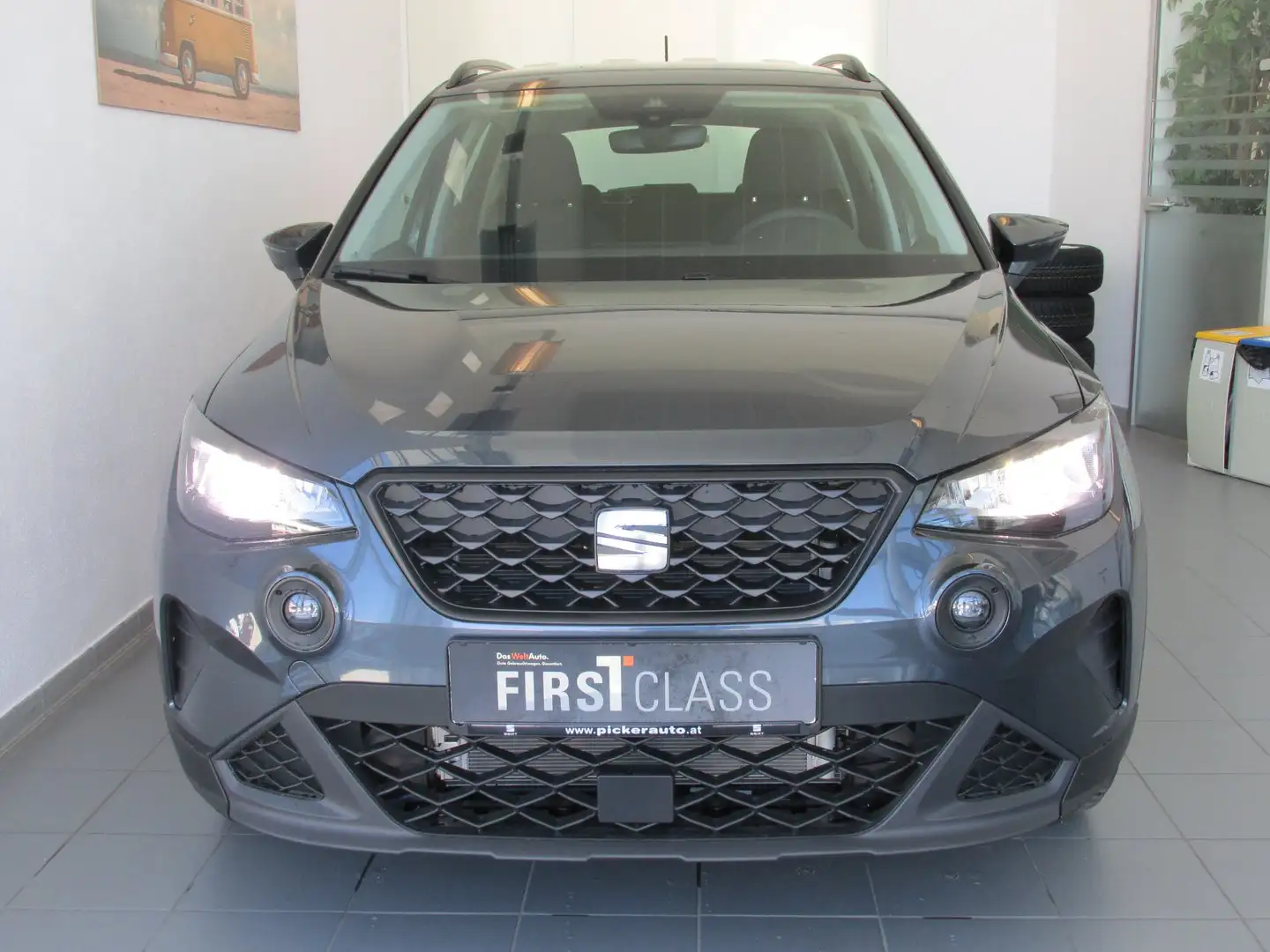 SEAT Arona Reference Edition 1.0 TSI Grau - 2