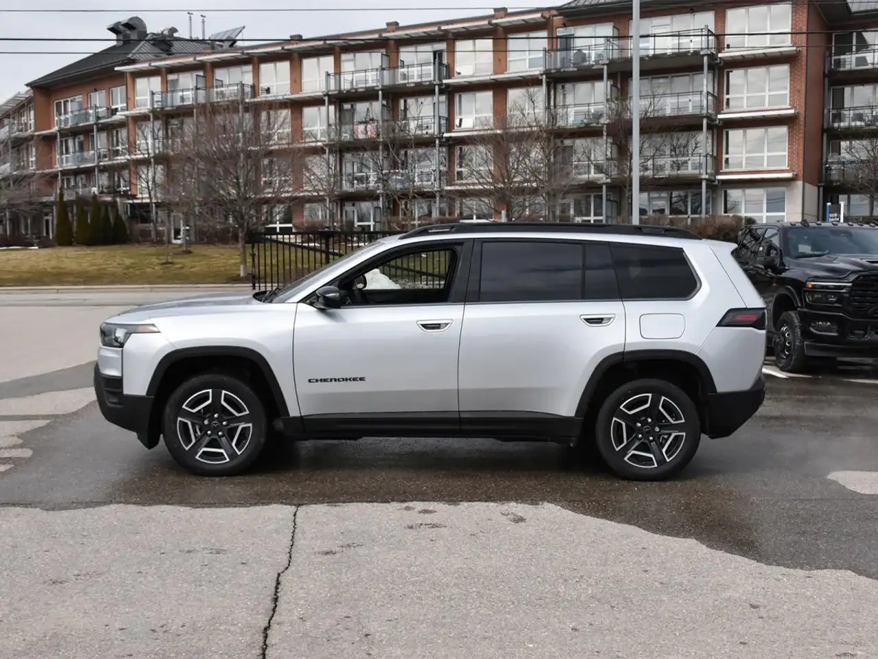 Jeep Cherokee снимка Jeep Cherokee