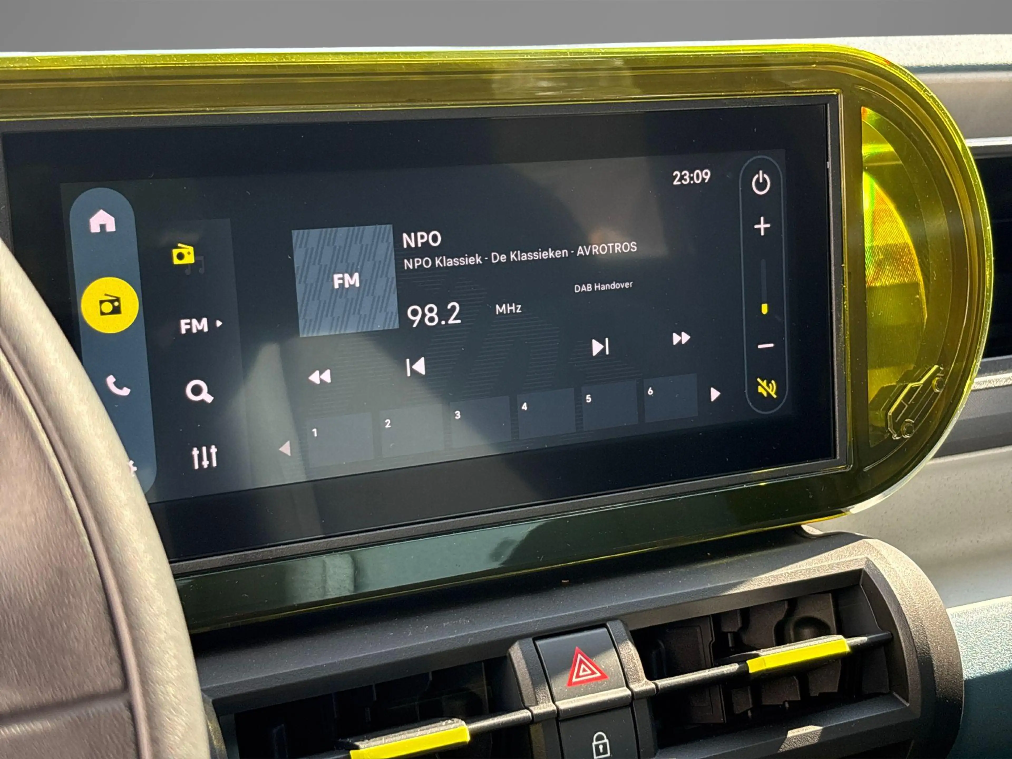 Fiat Grande Panda 1.2 Hybrid ICON | Hoge Korting | DAB | PDC | Apple — photo 11