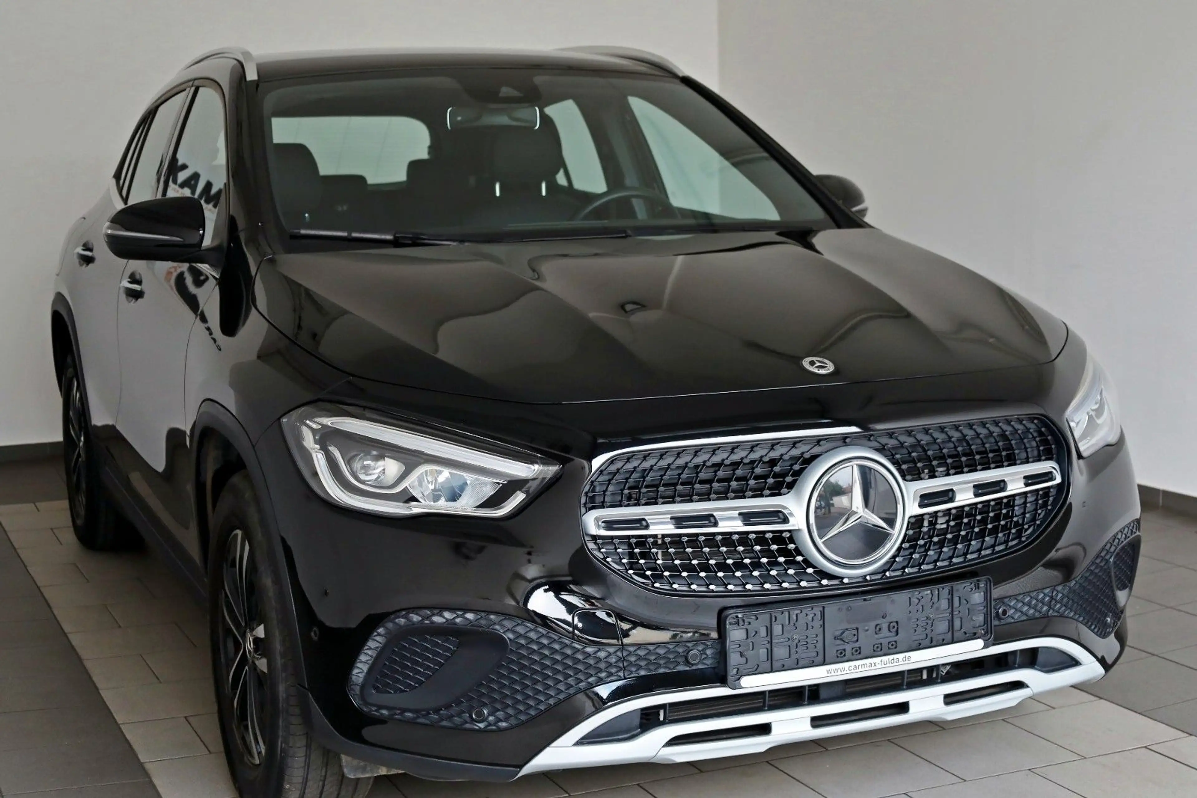 Mercedes-Benz GLA 250 e Style Navi,Park P,Kamera,T.Leder,SH,LED — photo 7