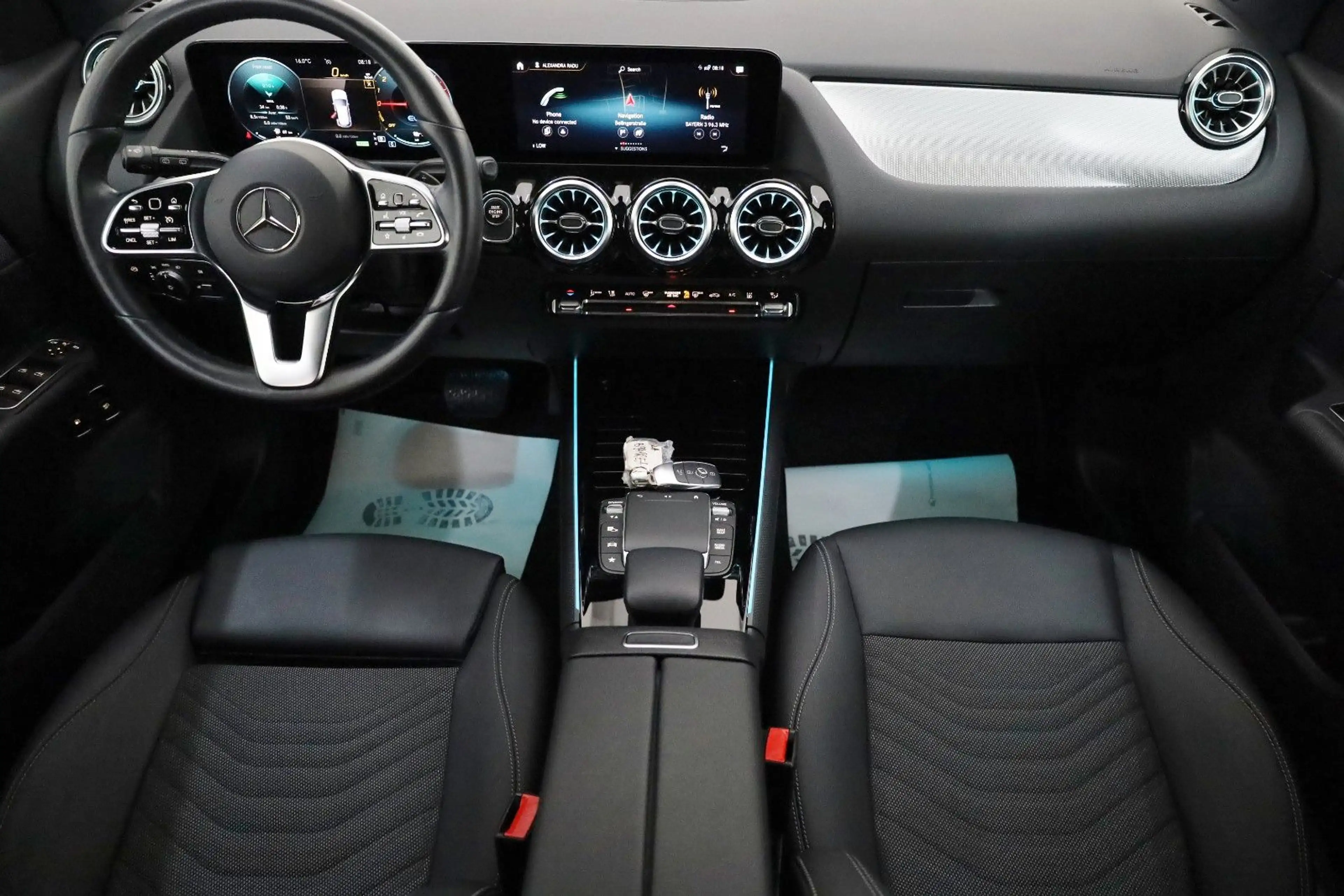 Mercedes-Benz GLA 250 e Style Navi,Park P,Kamera,T.Leder,SH,LED — photo 5