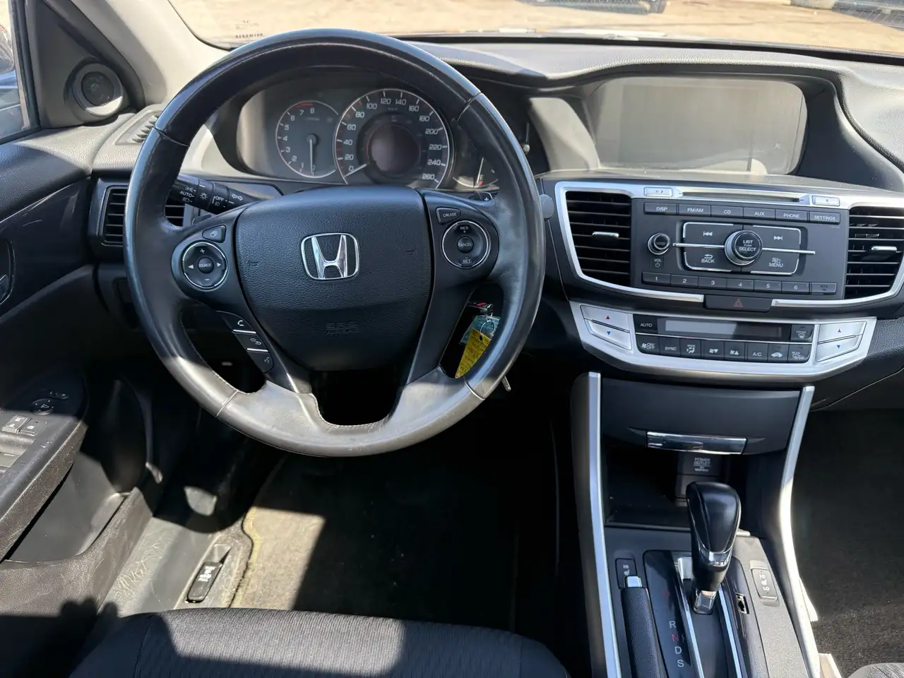 Honda Accord снимка Honda Accord