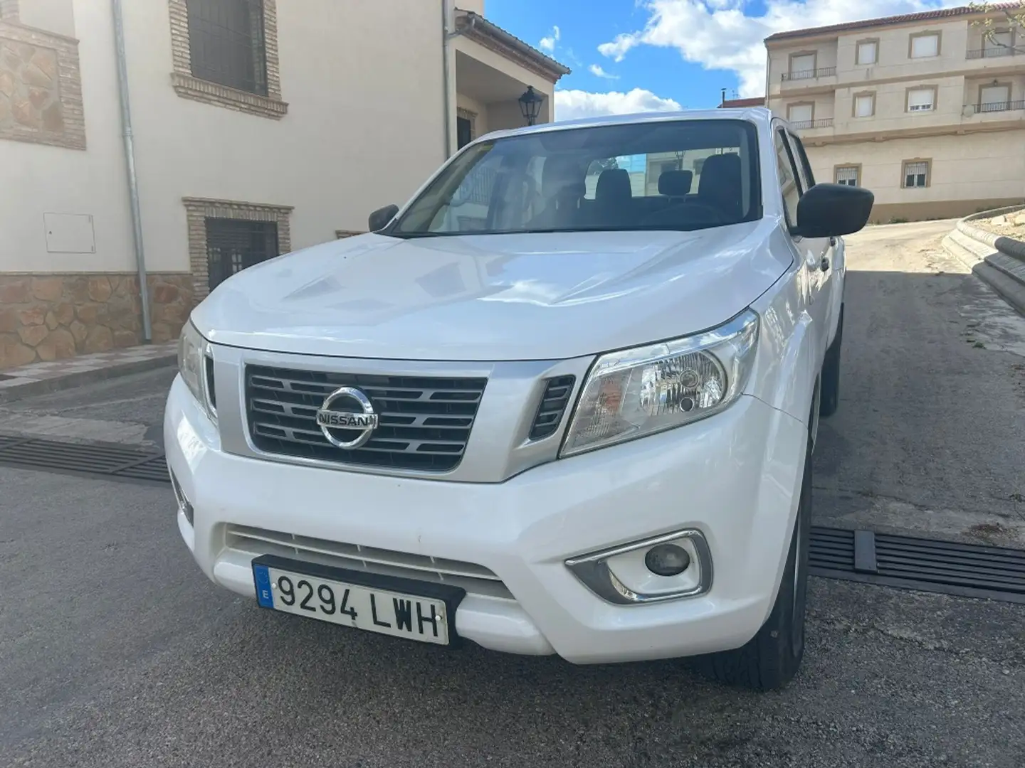 Nissan Navara 2.3dCi Doble Cabina Acenta Blanco - 2