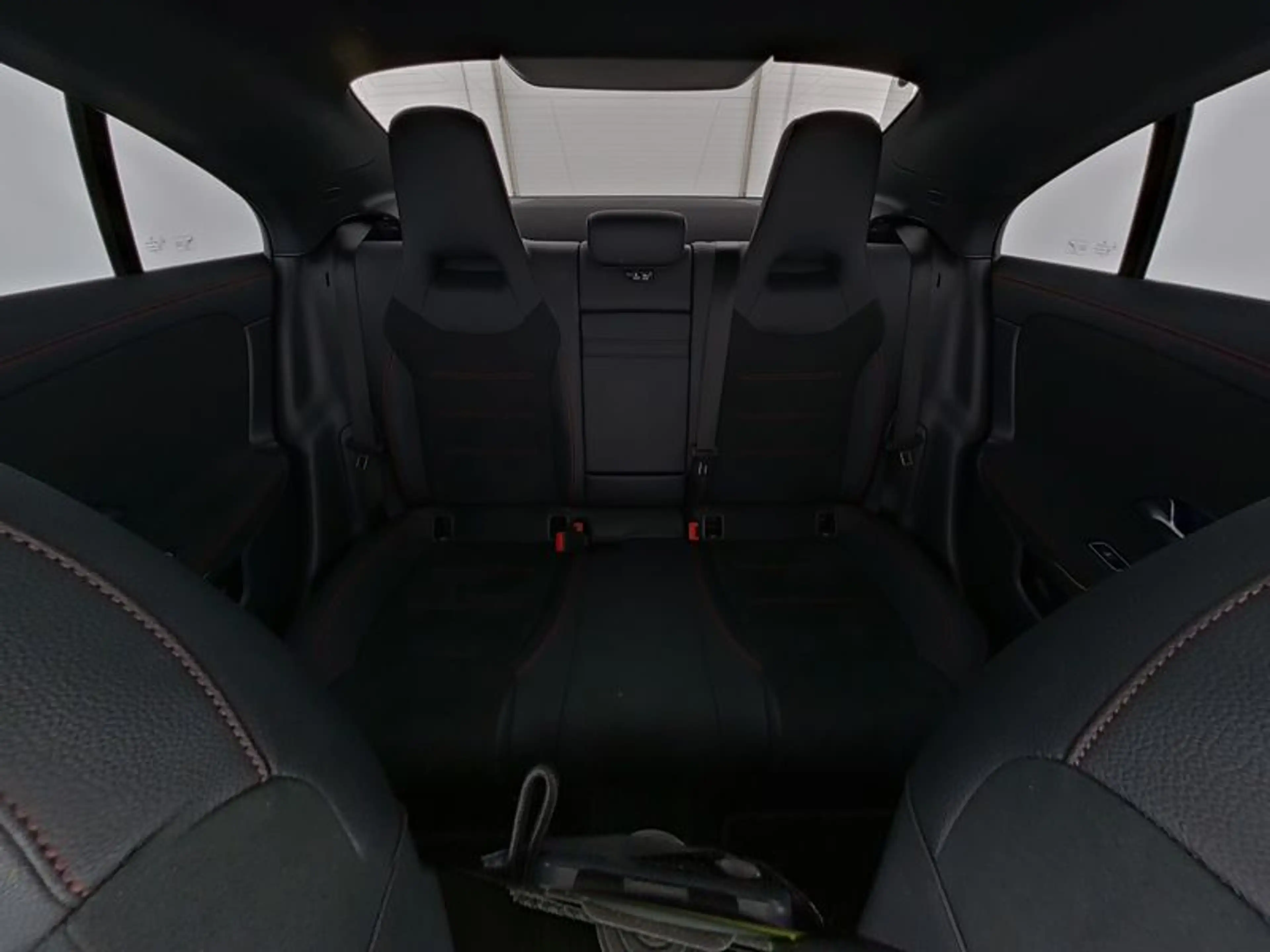 Mercedes-Benz CLA 220 d Coupé AMG-Sport/MLB/Pano/Burm/Night/19 — photo 10