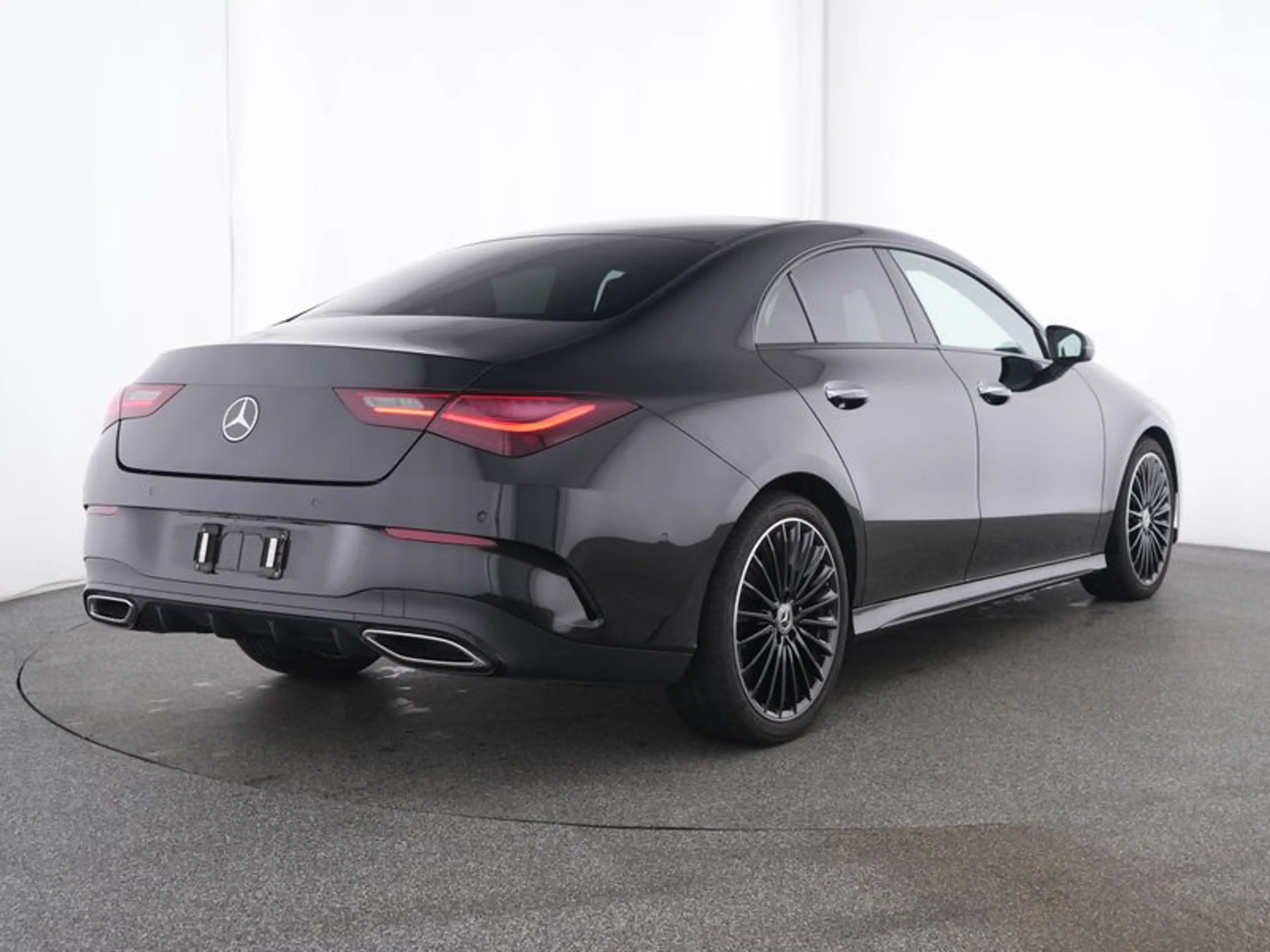 Mercedes-Benz CLA 220 d Coupé AMG-Sport/MLB/Pano/Burm/Night/19 — photo 3