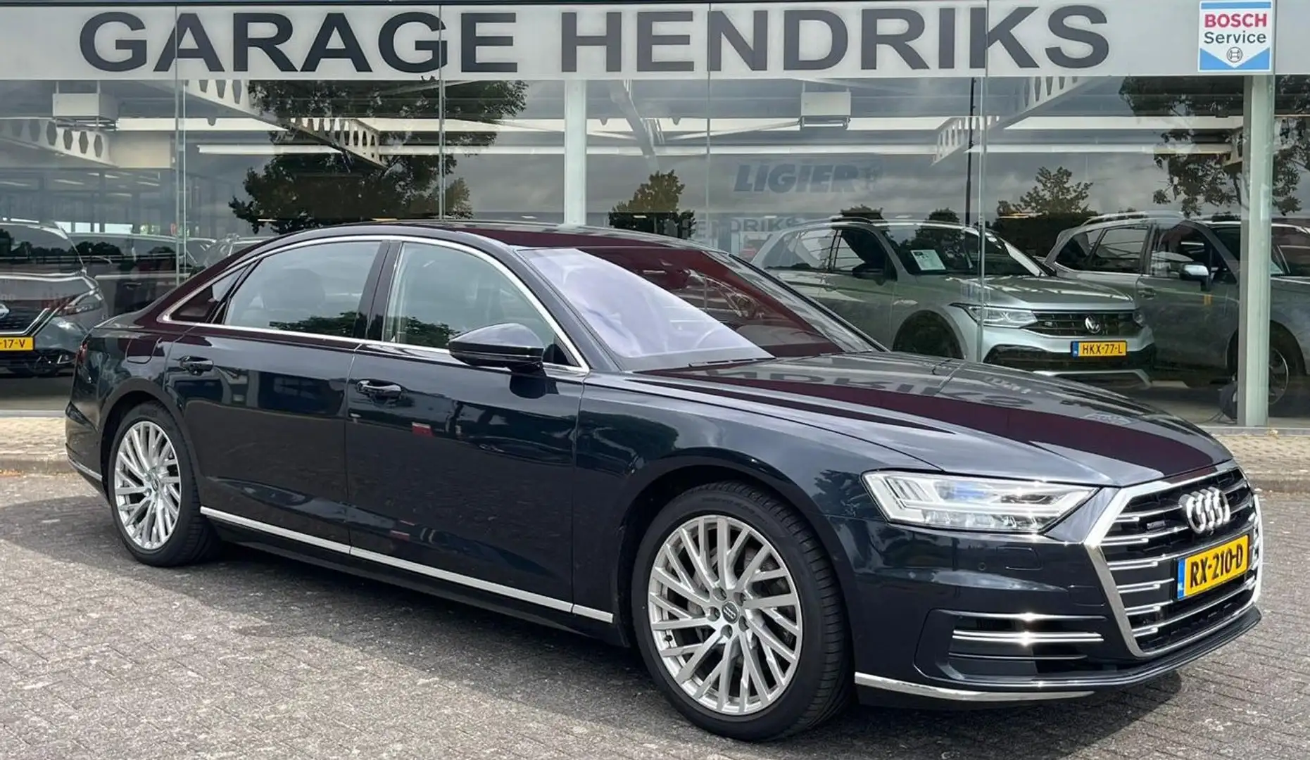 Audi A8 50 TDI Quattro Lang | Full Options | Verkoop in op Blauw - 2