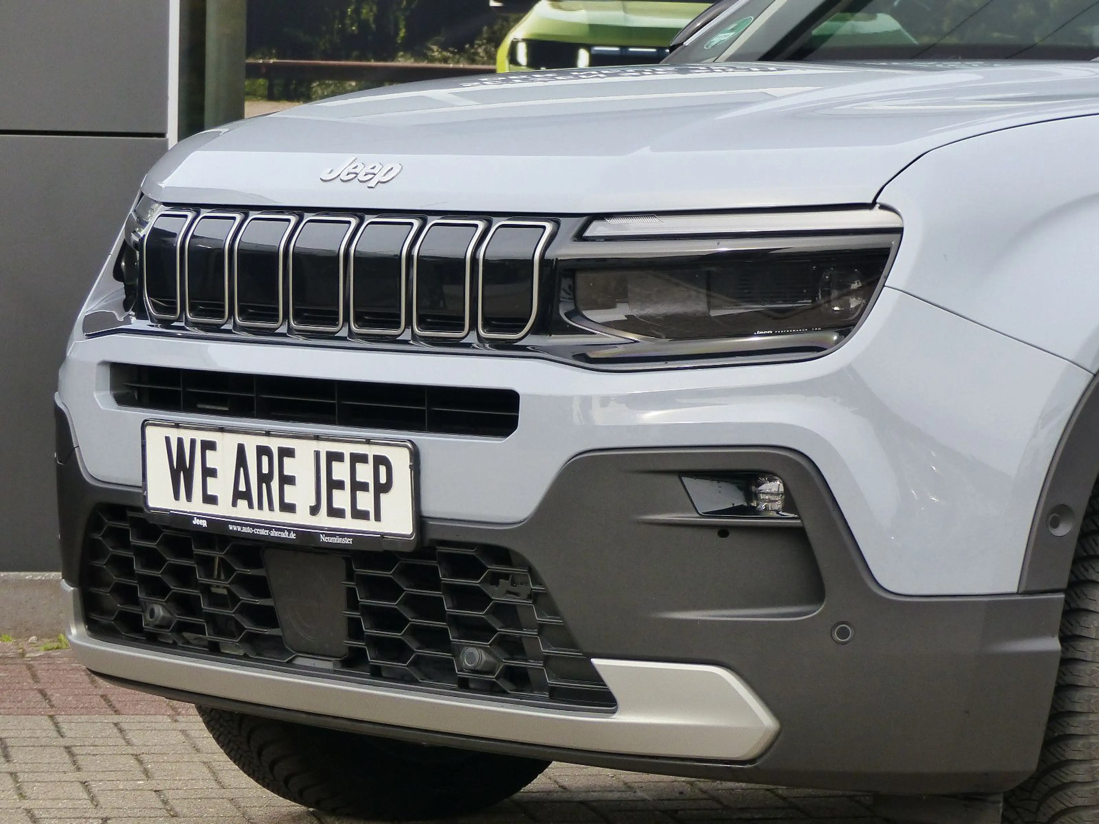 Jeep Avenger Summit Mild-Hybrid — photo 2