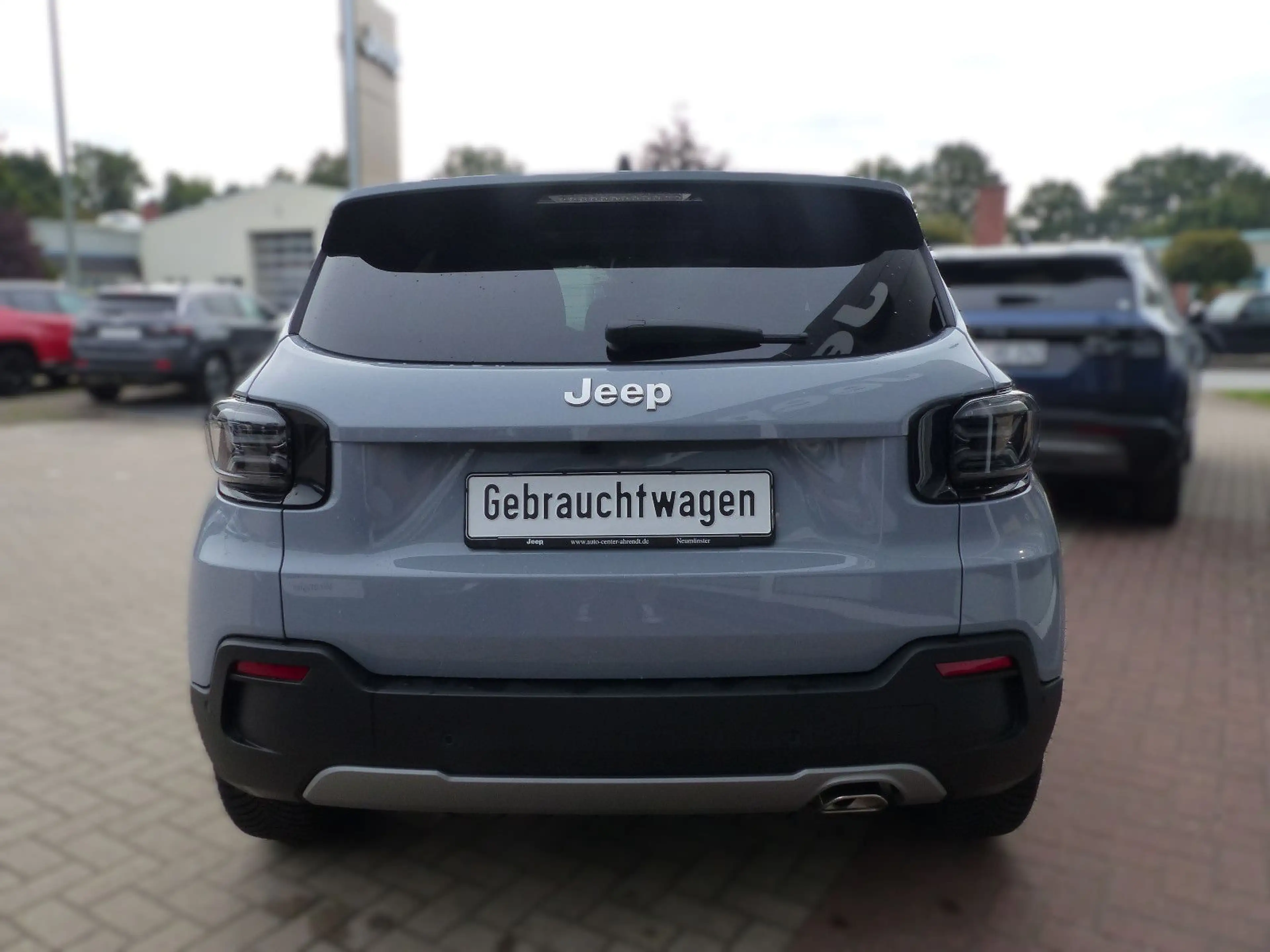 Jeep Avenger Summit Mild-Hybrid — photo 9