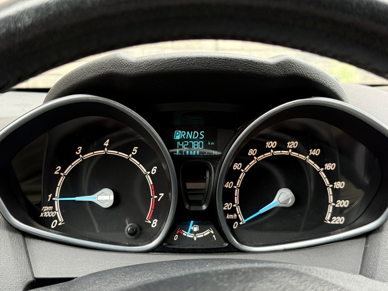 Ford Fiesta 1.0 EcoBoost Titanium Automaat — photo 10