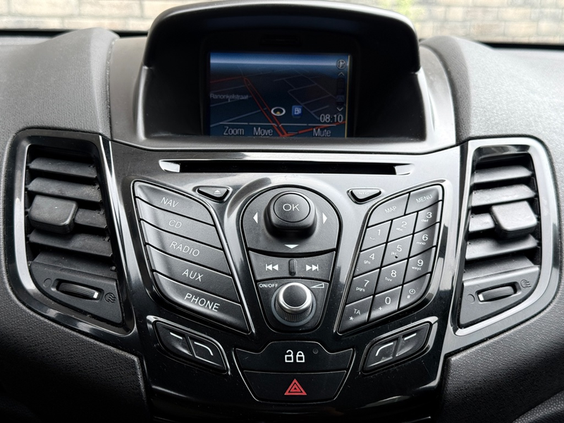 Ford Fiesta 1.0 EcoBoost Titanium Automaat — photo 9