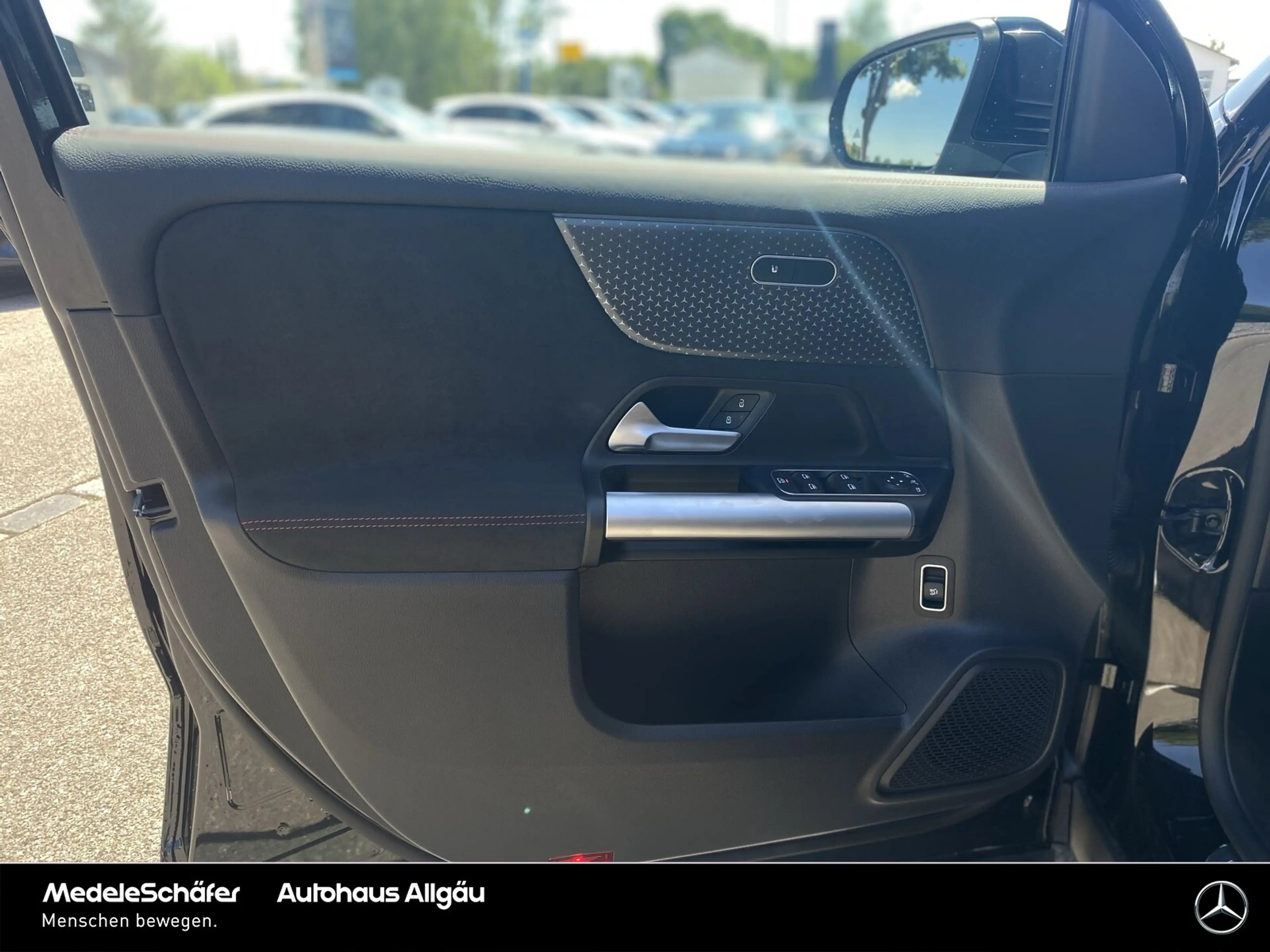 Mercedes-Benz EQA 350 EQA 350 4M AMG Vorr.-Distronic VZ-Assi Kamera LED — photo 12