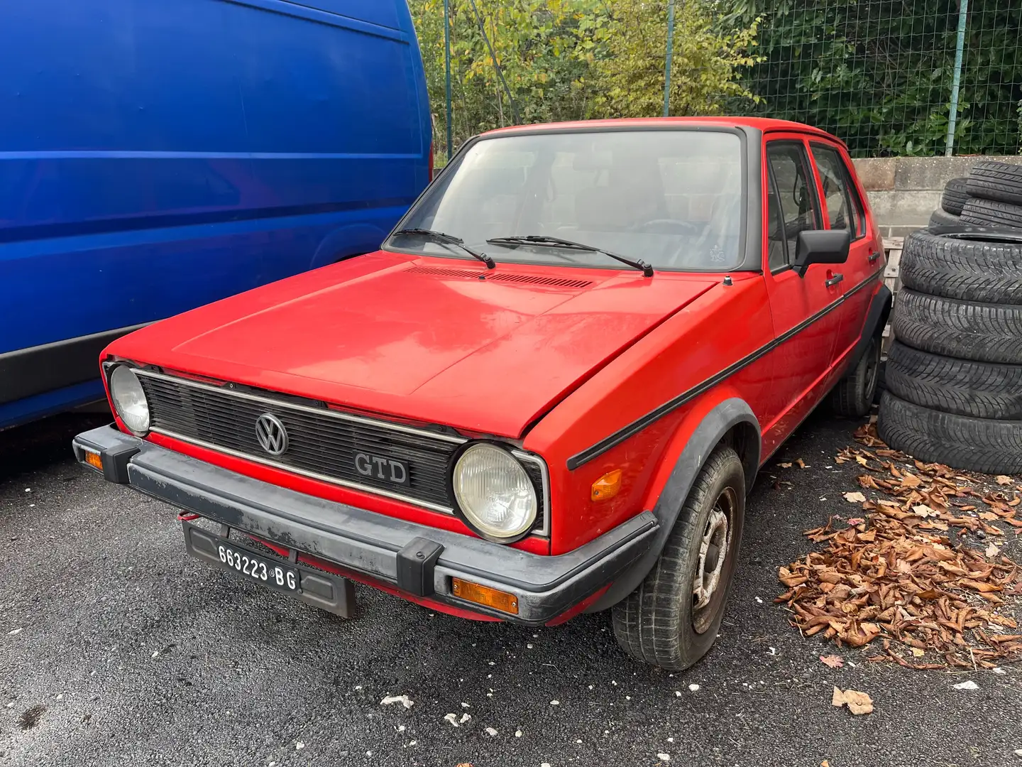 Volkswagen Golf GTD Rosso - 1