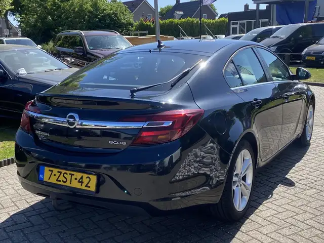 Opel Insignia view 6