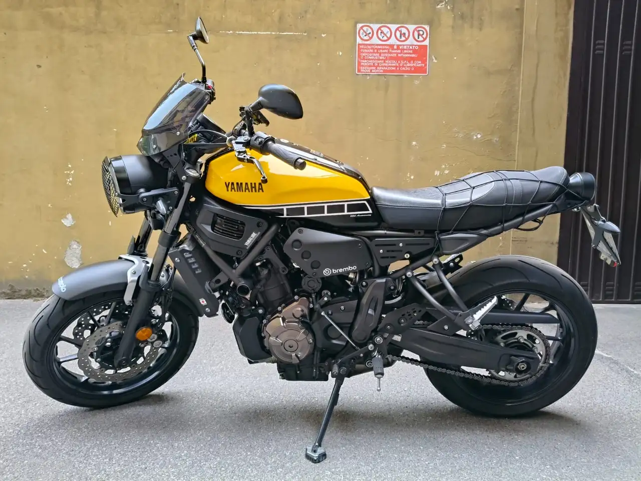 Yamaha XSR 700