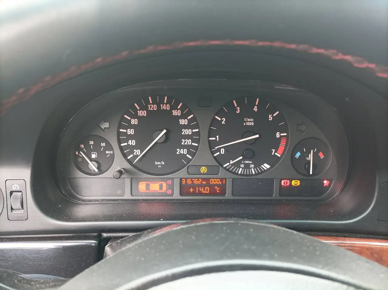 BMW 523i touring, foto 6