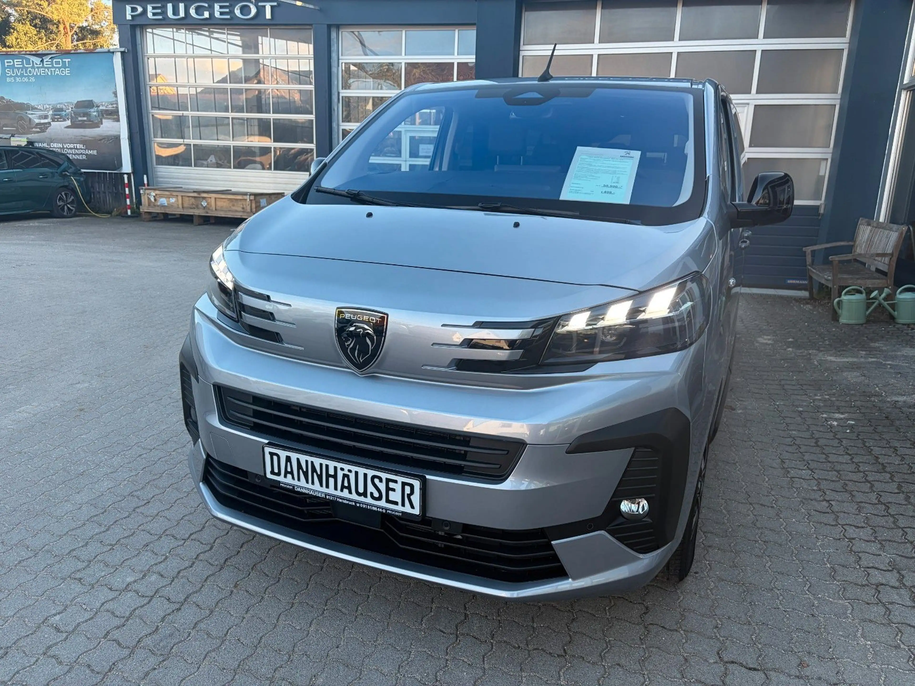 Peugeot Traveller Diesel 180 EAT8 Allure L3 * verfügbar*