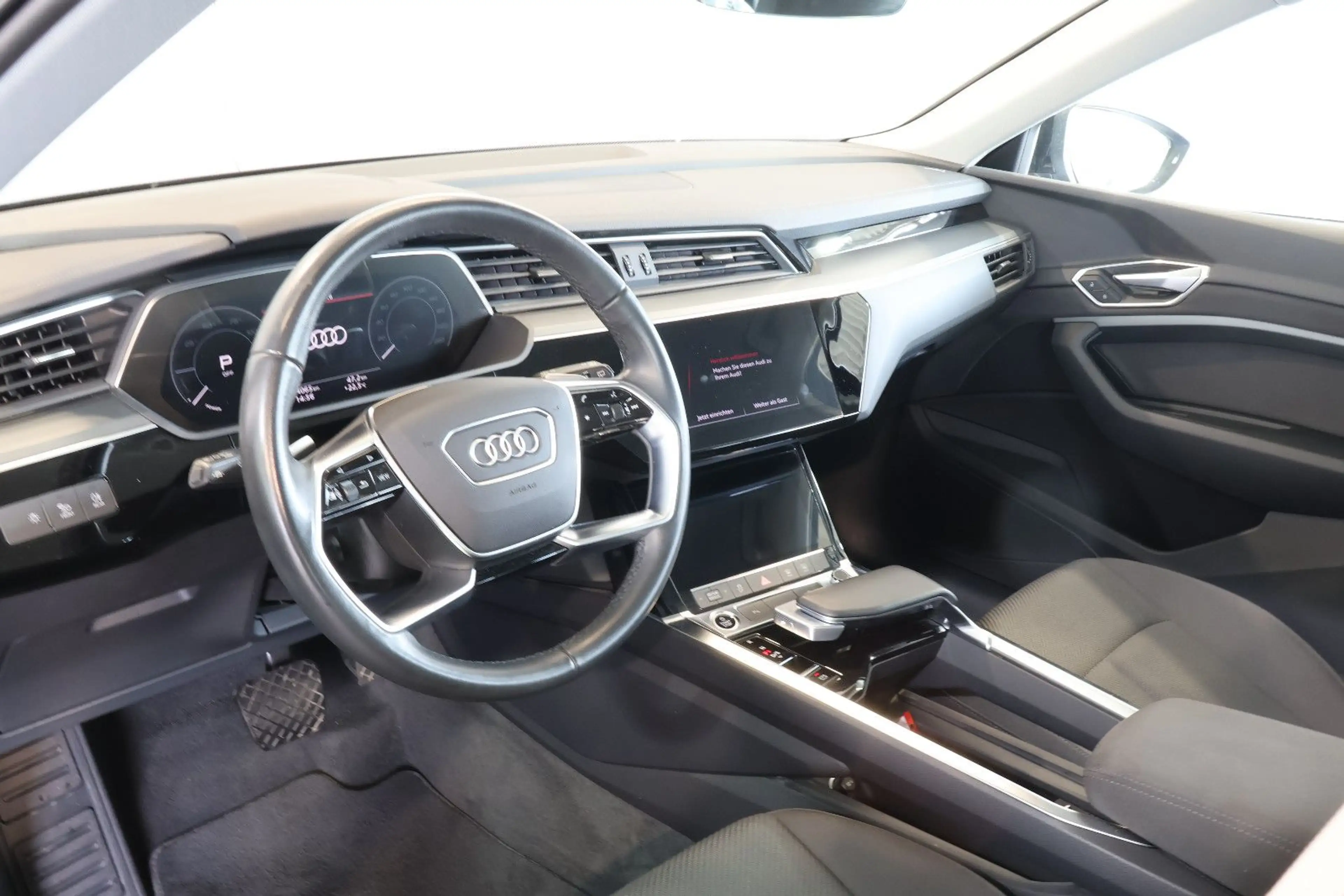 Audi e-tron 55 quattro LUFT+VIRTUAL+KEY+LED — photo 9