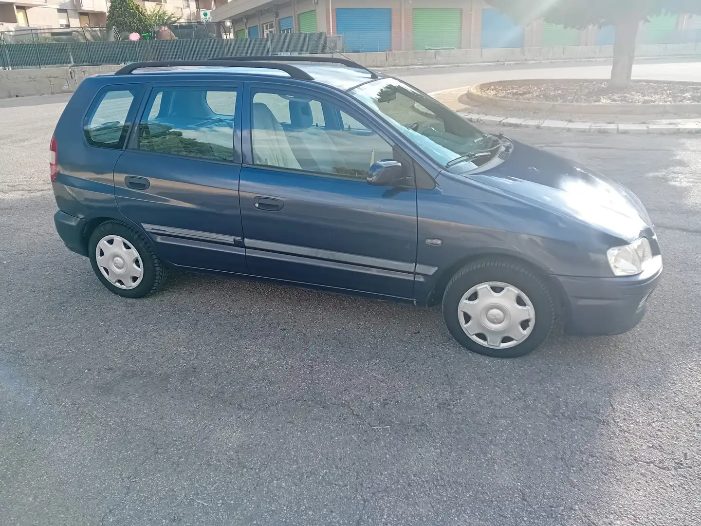 Mitsubishi Space Star Space Star 1.6 16v Family 3 Mavi - 1