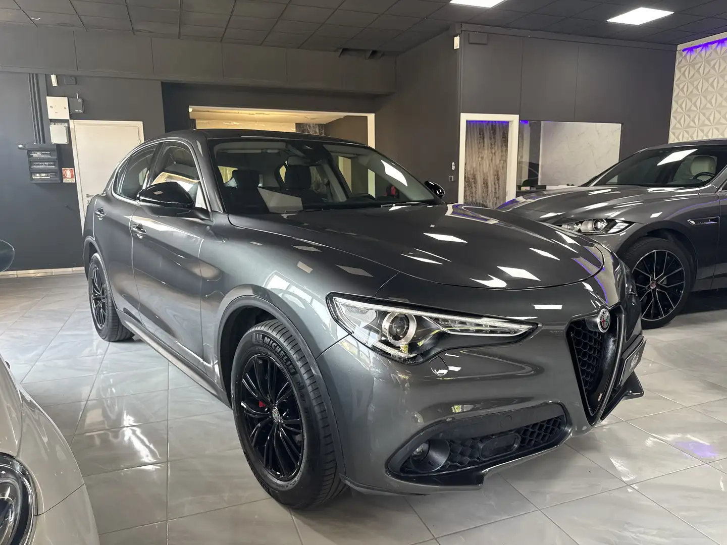 Alfa Romeo Stelvio Stelvio 2020 2.2 t Sprint Q4 190cv auto Grigio - 2