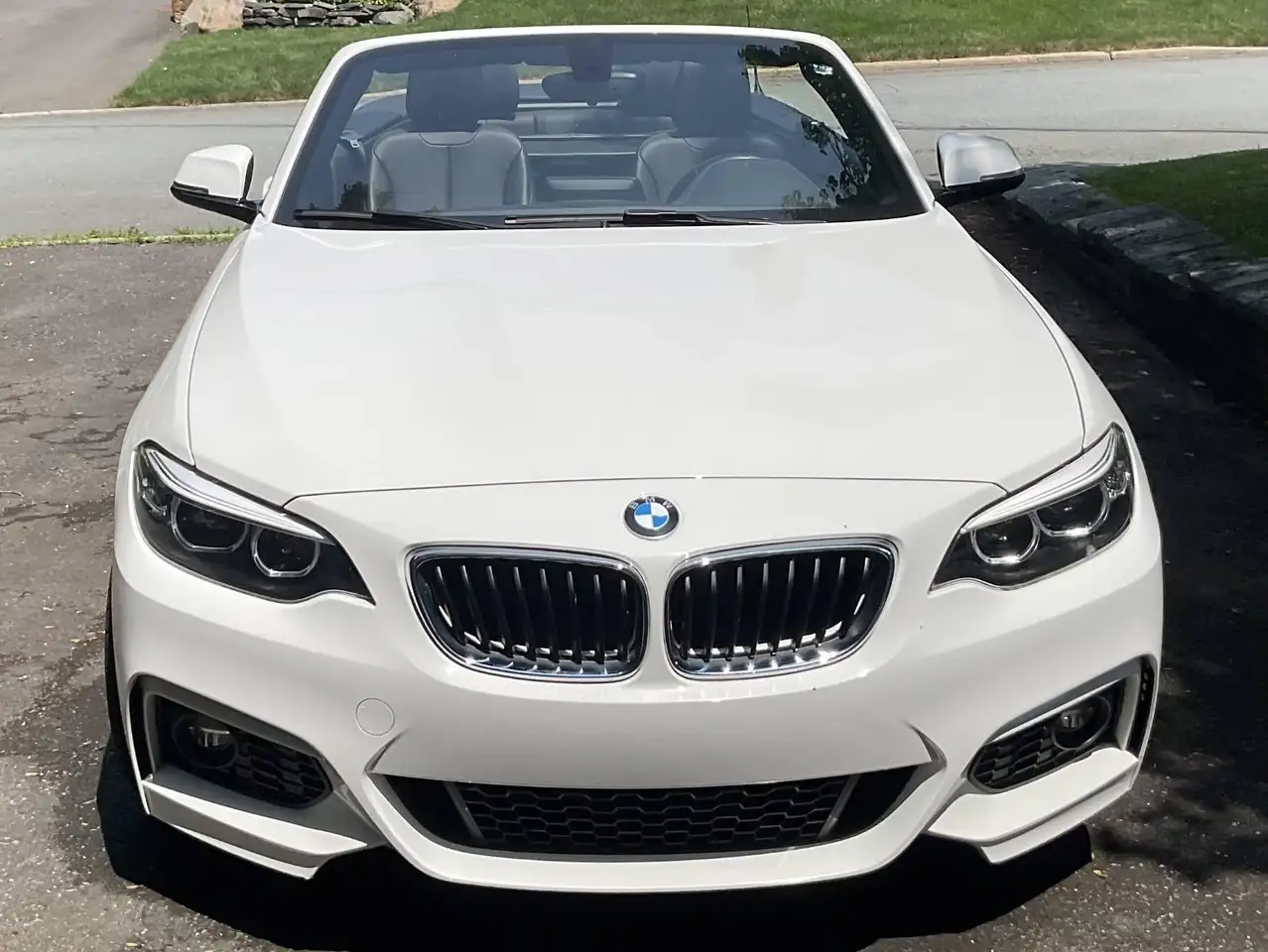 BMW 2 Series снимка BMW 2 Series