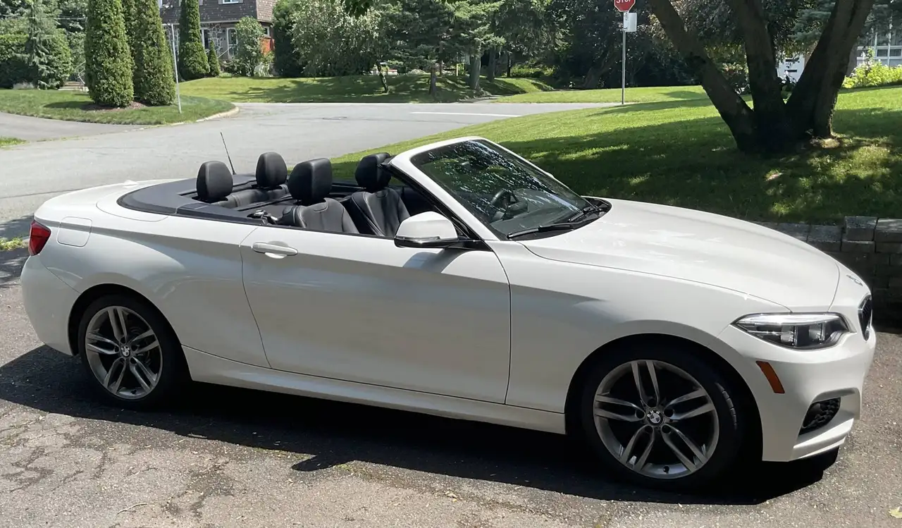 BMW 2 Series снимка BMW 2 Series