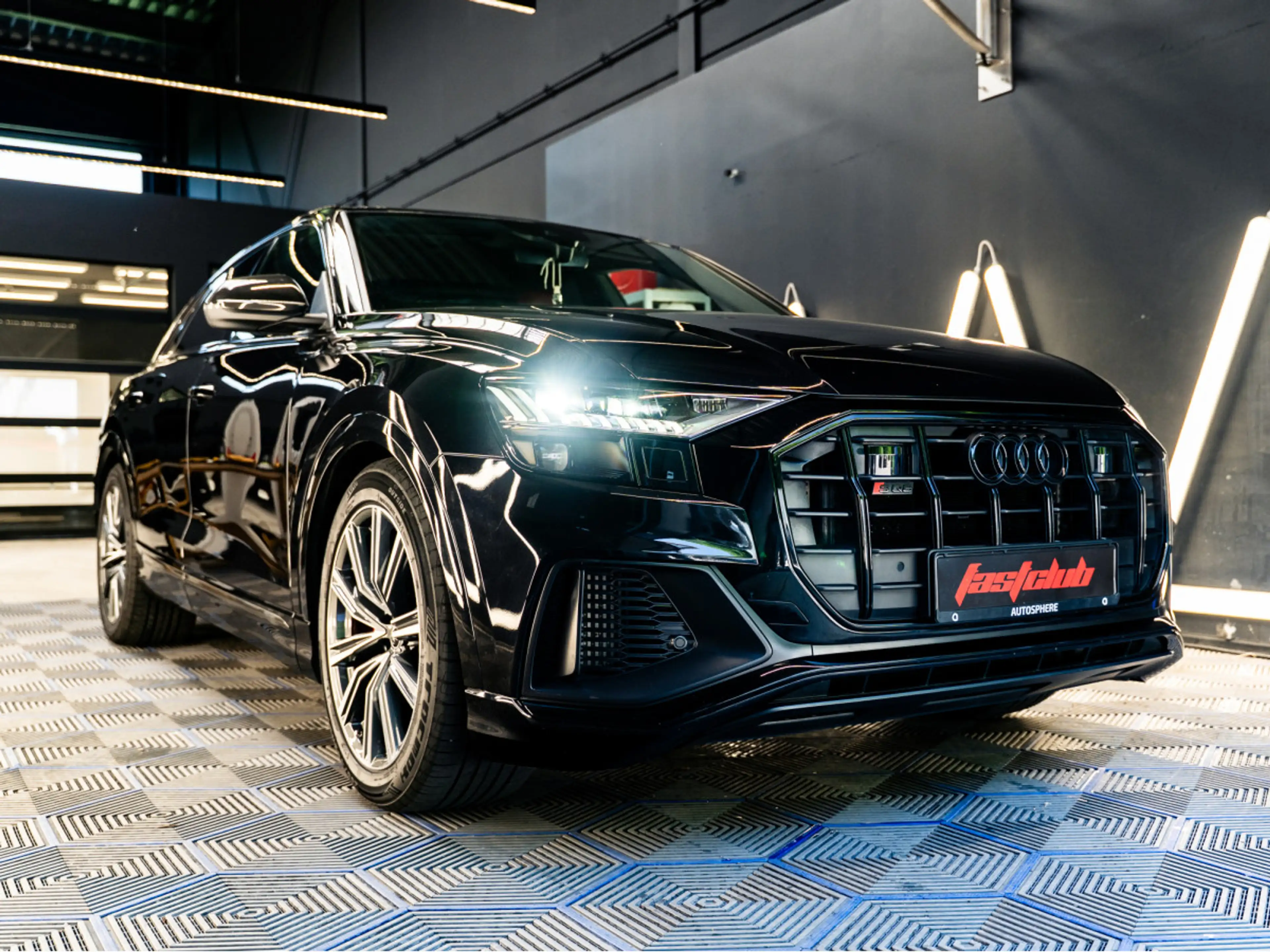 Audi SQ8 SQ8 4.0 TFSI V8 Quattro Tiptronic — photo 7