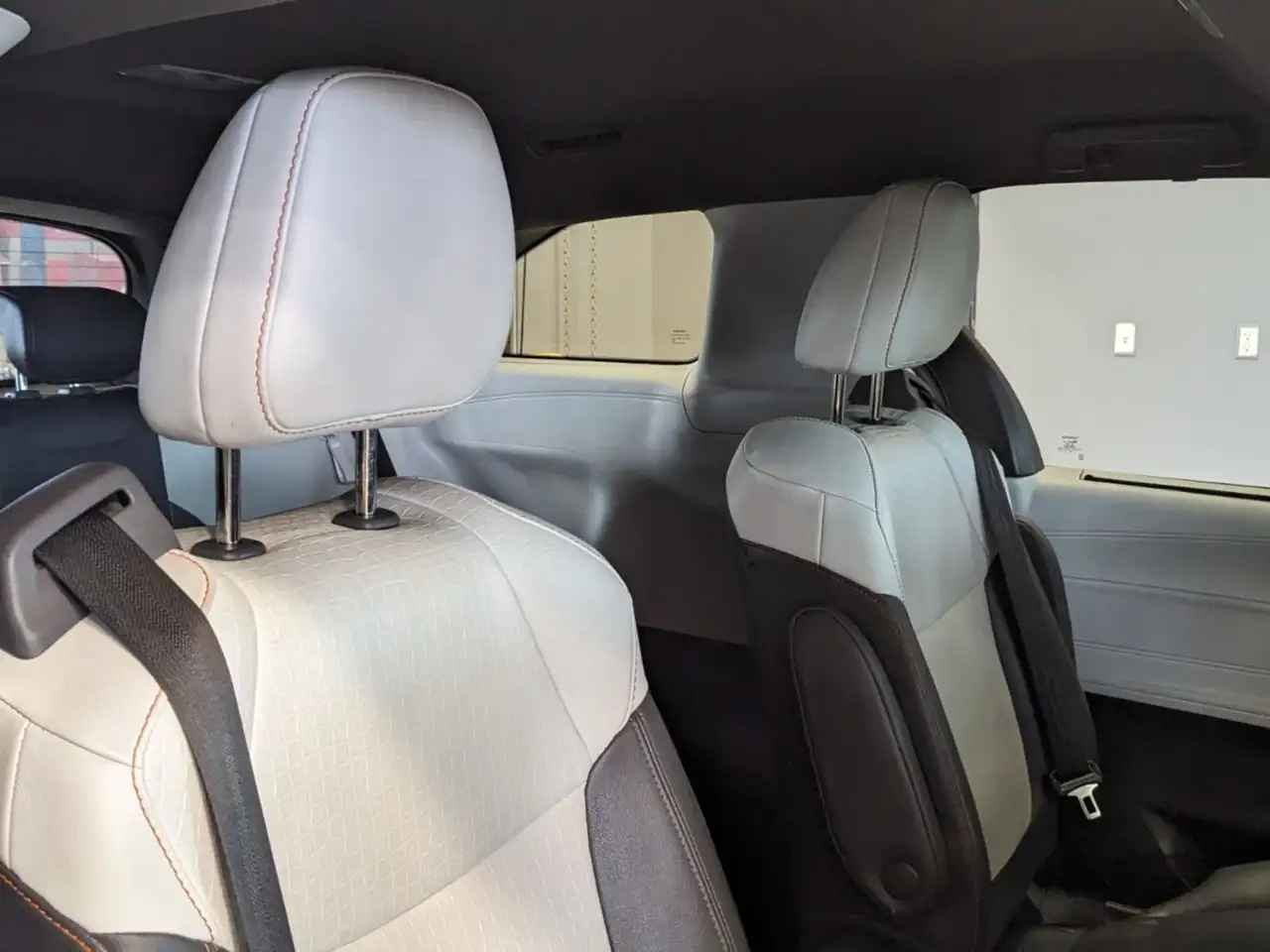 Toyota Sienna снимка Toyota Sienna