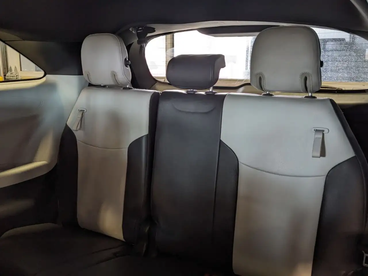 Toyota Sienna снимка Toyota Sienna