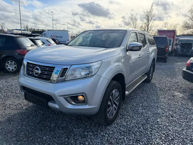 Nissan Navara 2.3 Diesel Double cabine