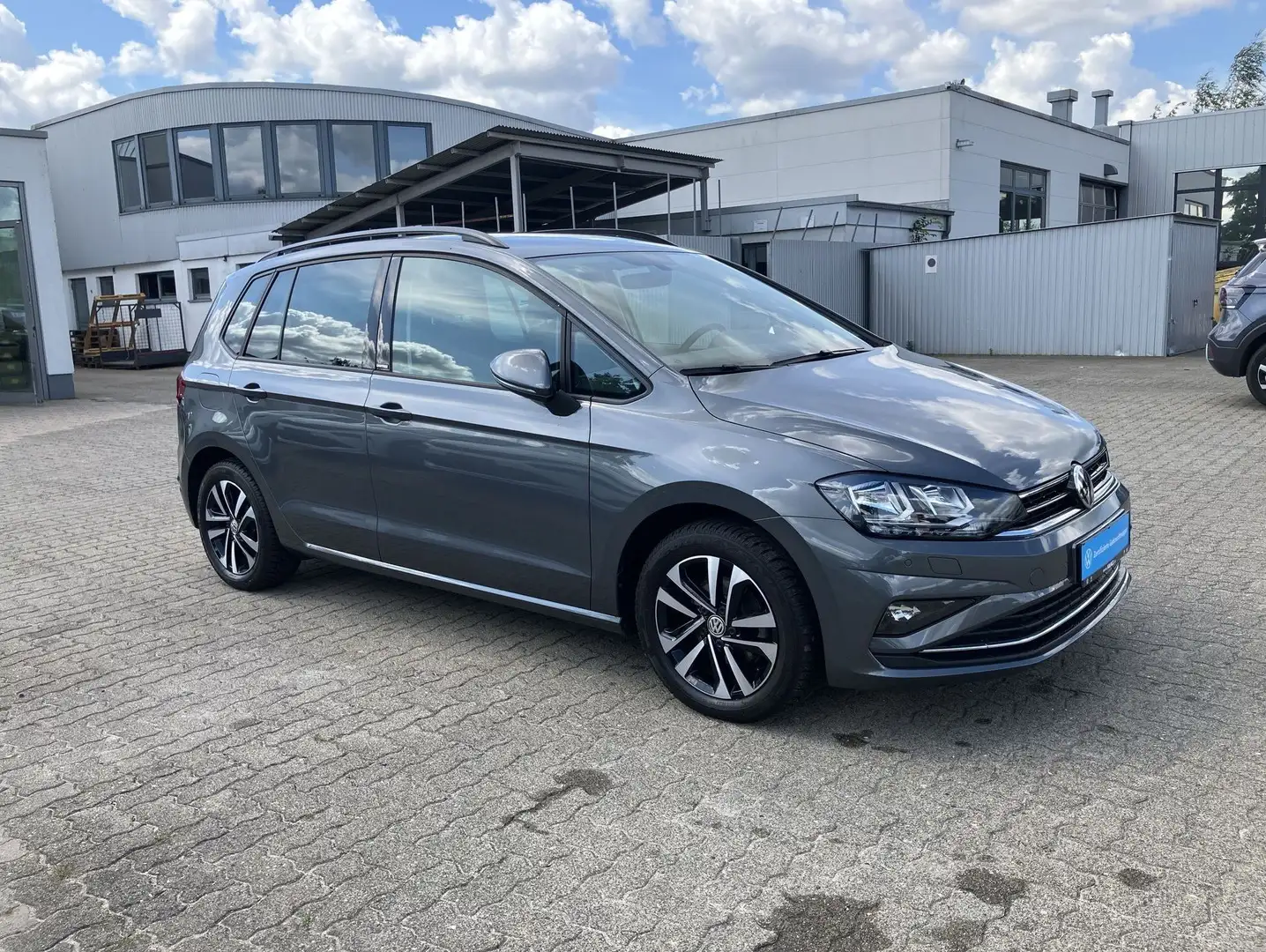 Volkswagen Golf Sportsvan VII United 1.0 TSI Start/Stopp EU6d-T. United OPF Grau - 2