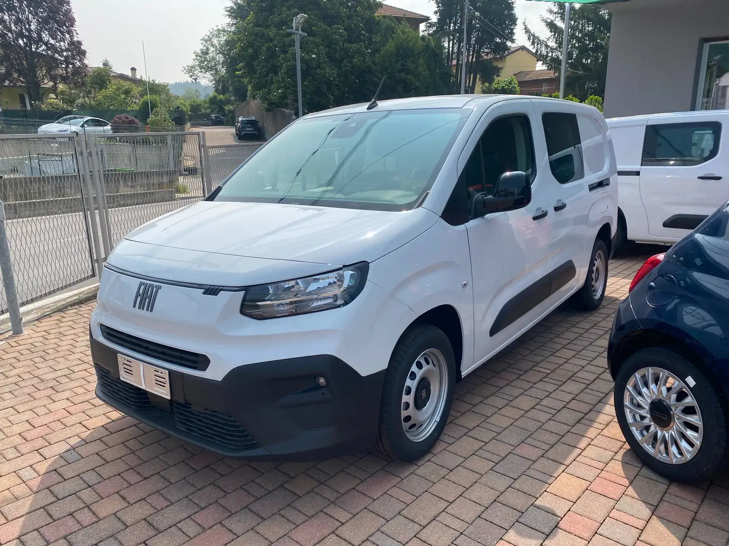 Fiat Doblo Crew Cab 1.5 BlueHdi L2 100cv MT6 Blanc - 2