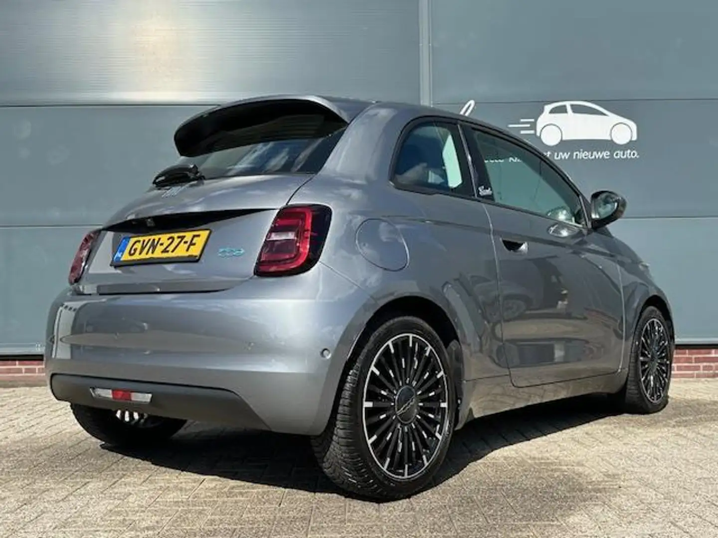 Fiat 500e Icon 42 kWh *special edition *leder *camera *17" Grijs - 2