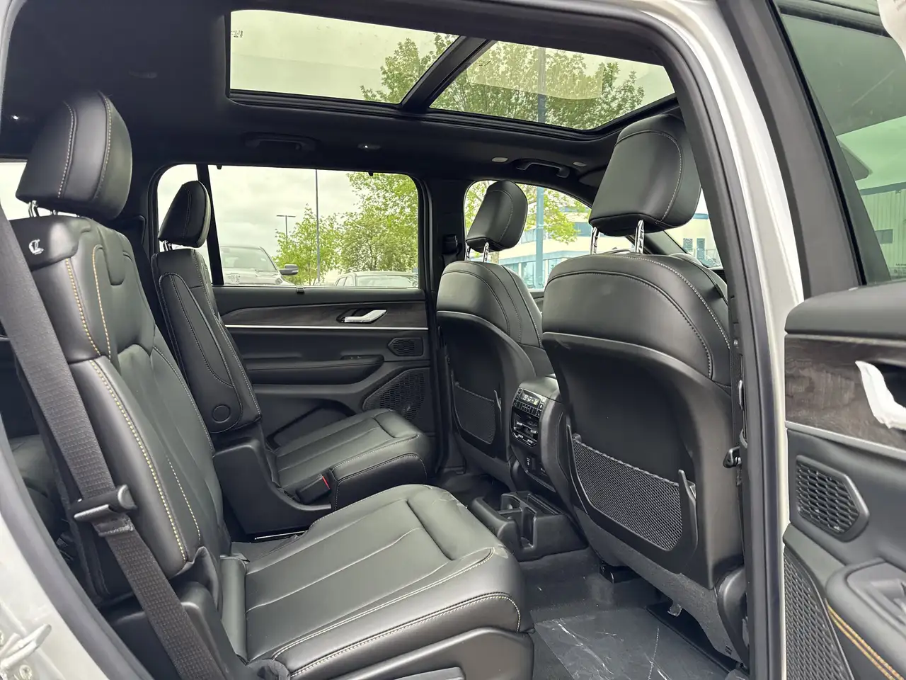 Jeep Grand Cherokee fotografie Jeep Grand Cherokee