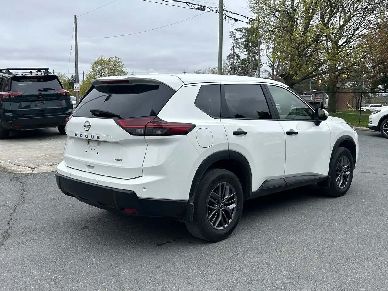 Nissan Rogue снимка Nissan Rogue