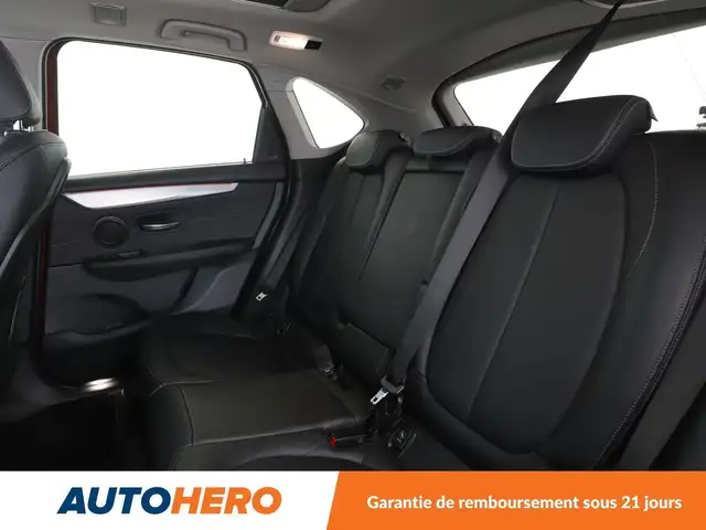 BMW 2 Series view 14