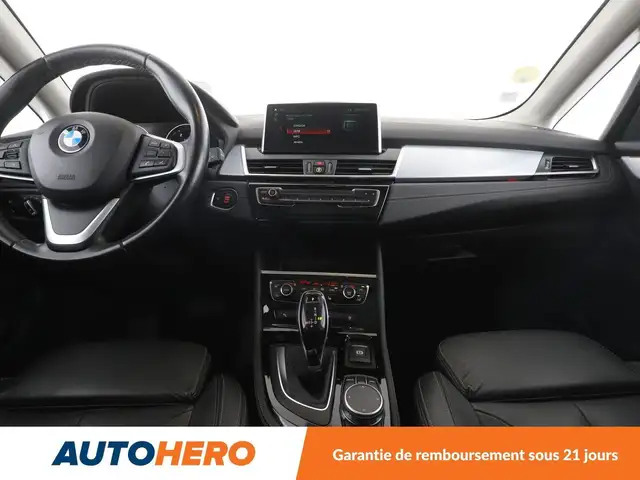 BMW 2 Series view 12