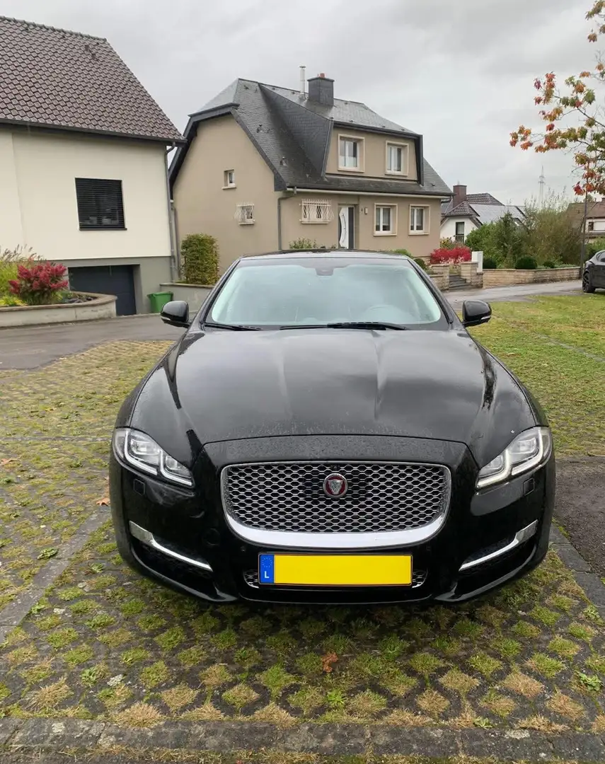 Jaguar XJ XJ Premium Luxury 3.0 V6 Noir - 1