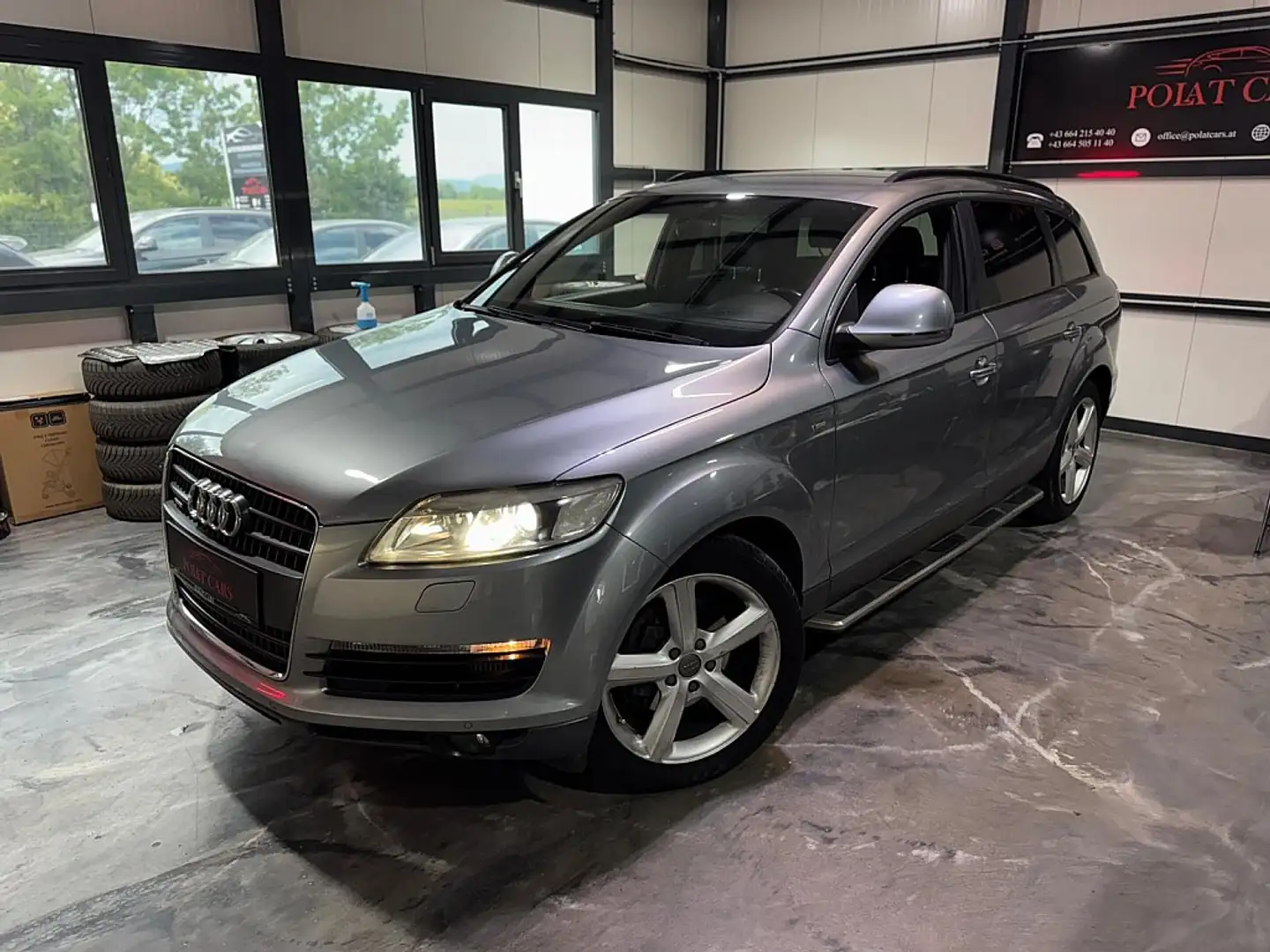 Audi Q7 3,0 TDI V6 quattro DPF Tiptronic Grijs - 1