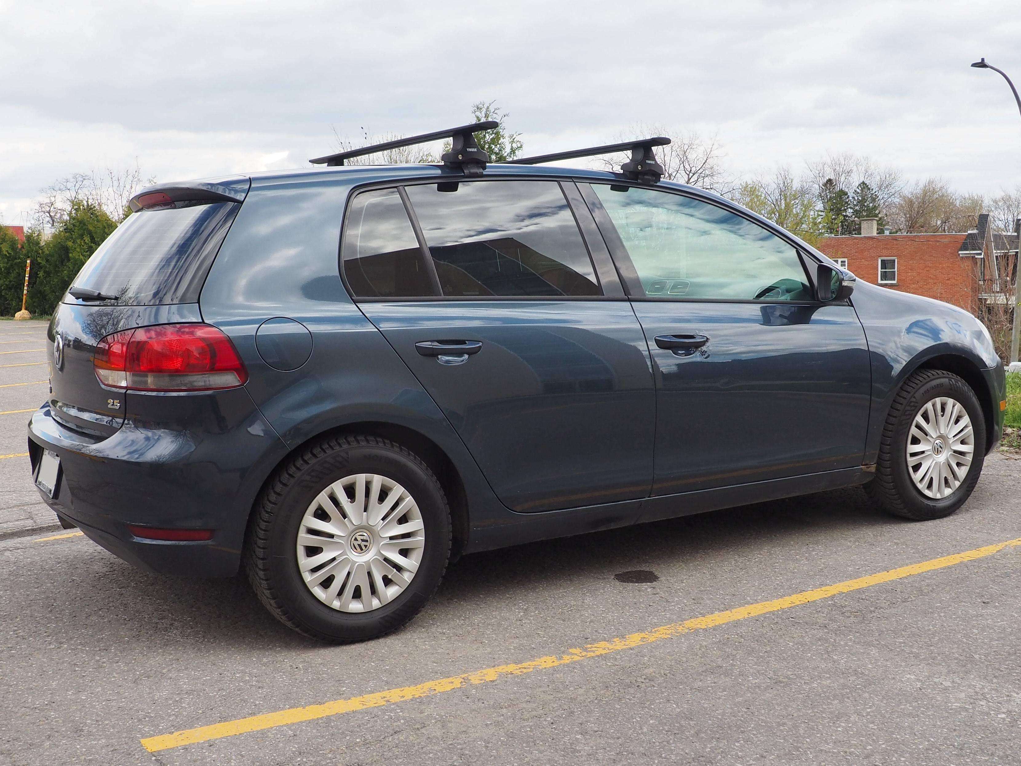 2012 Volkswagen Golf Trendline alt 4