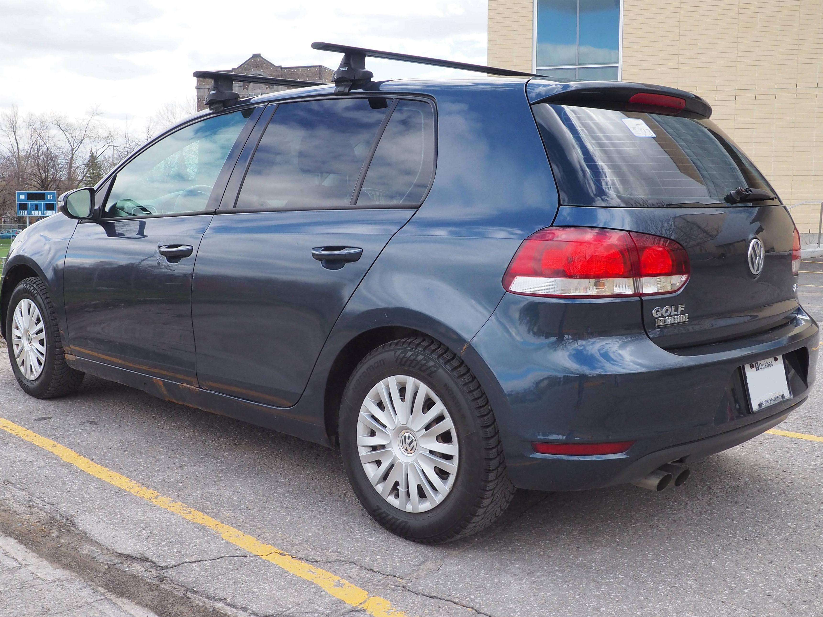 2012 Volkswagen Golf Trendline thumb 6