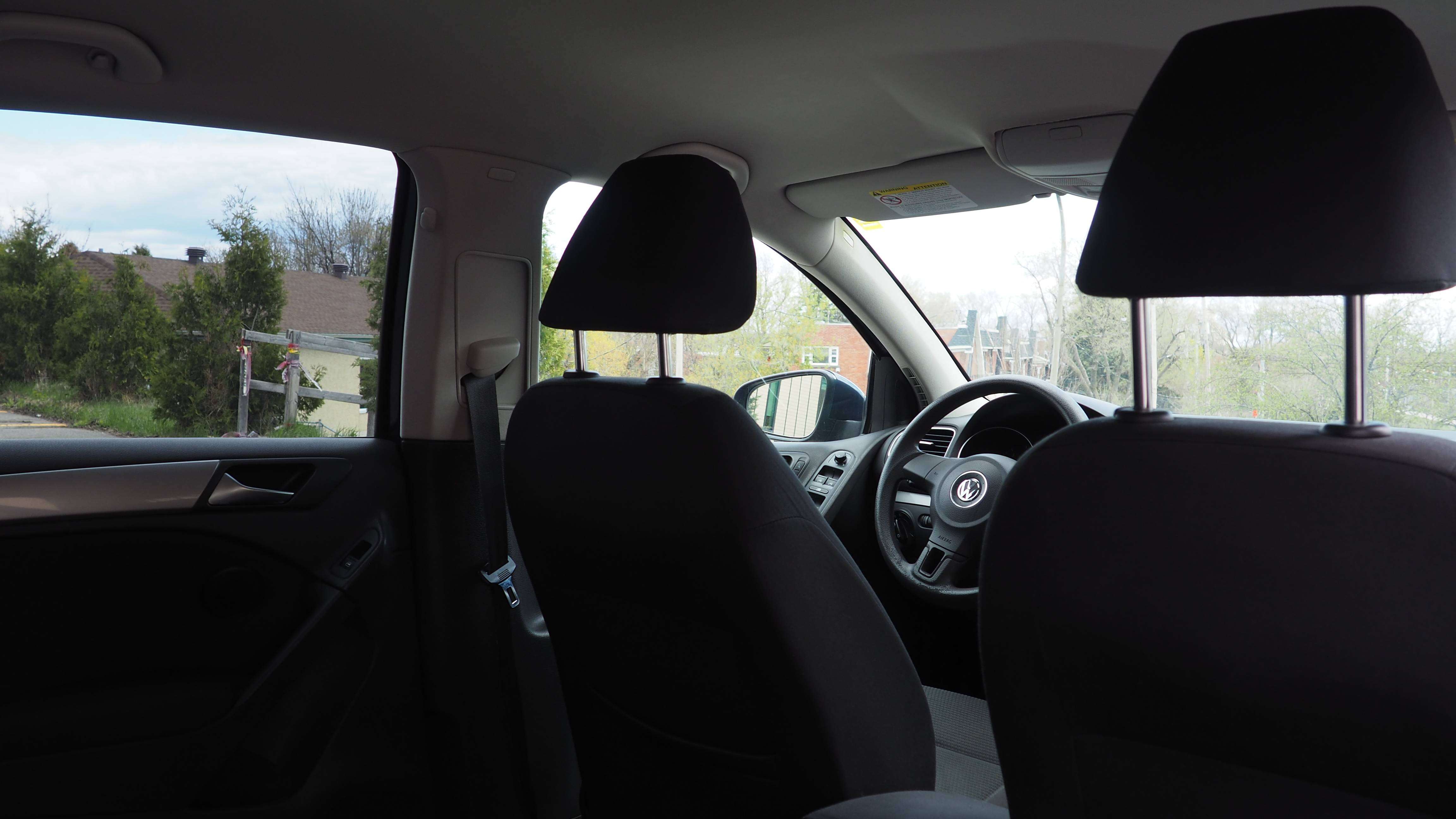 2012 Volkswagen Golf Trendline thumb 16