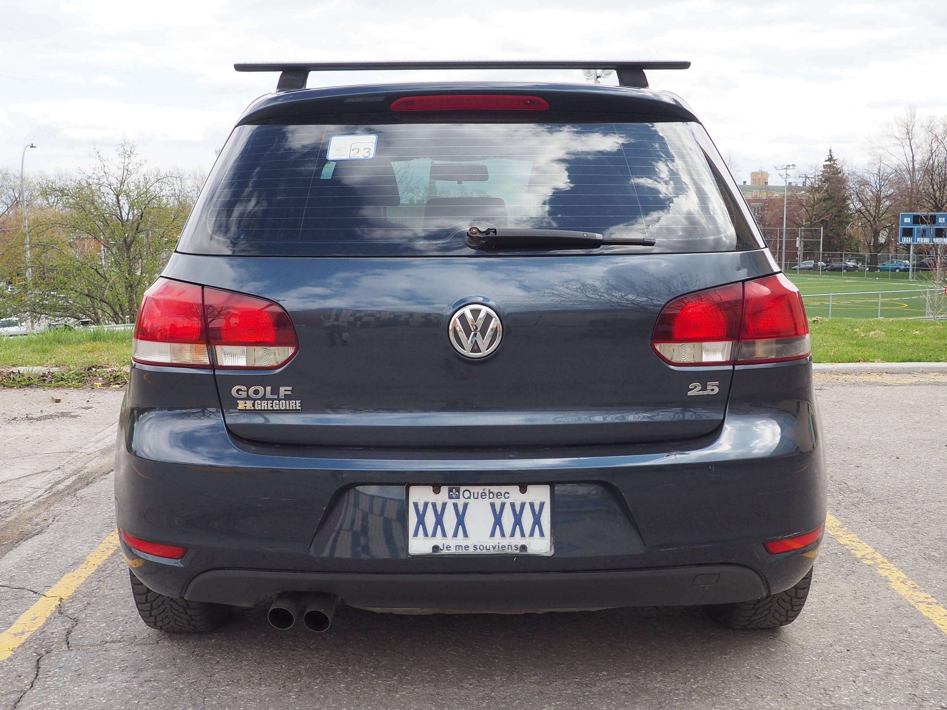2012 Volkswagen Golf Trendline alt 5