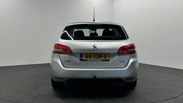 Peugeot 308 view 10