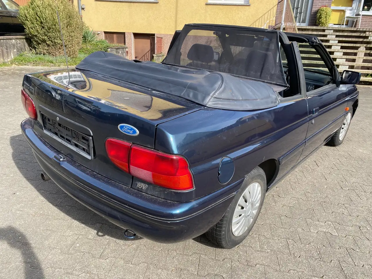 Ford Escort