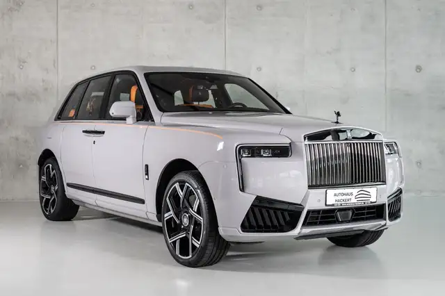 Rolls-Royce Cullinan BLACK BADGE FACELIFT 4 SEATS