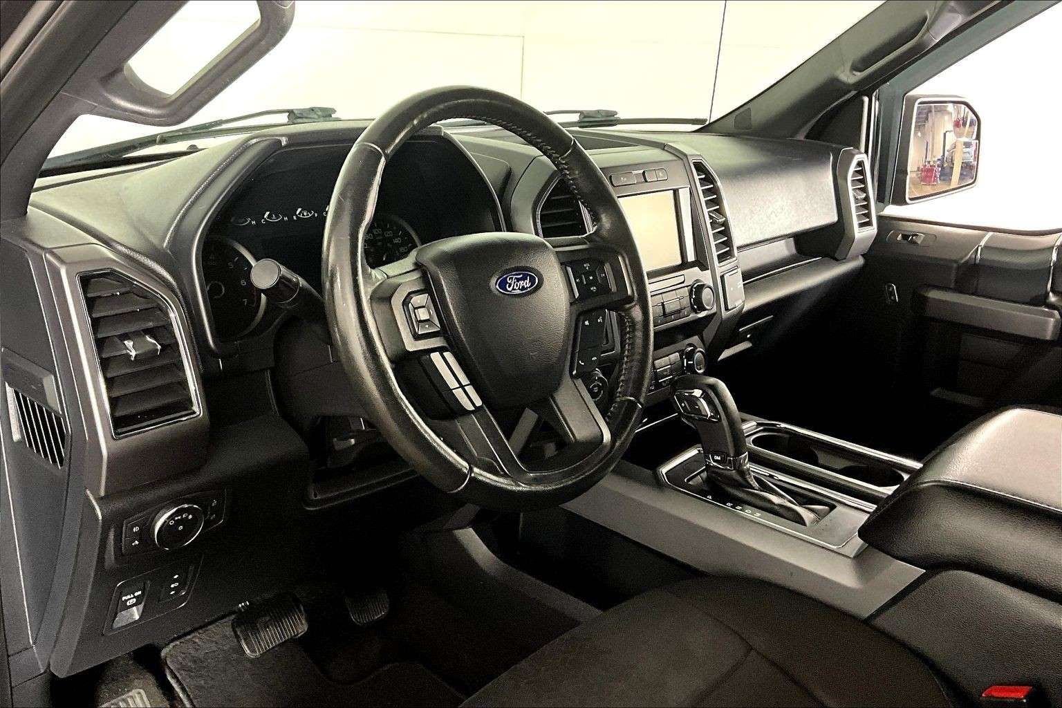used 2019 Ford F-150 car, priced at $29,998