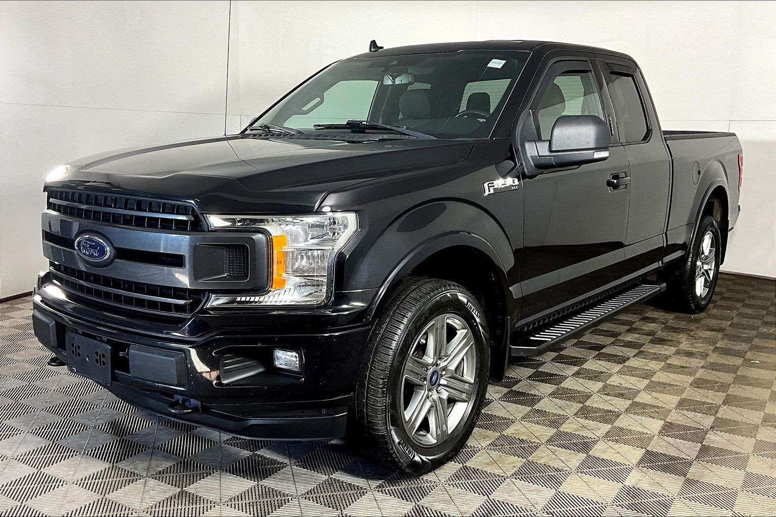 used 2019 Ford F-150 car, priced at $29,998