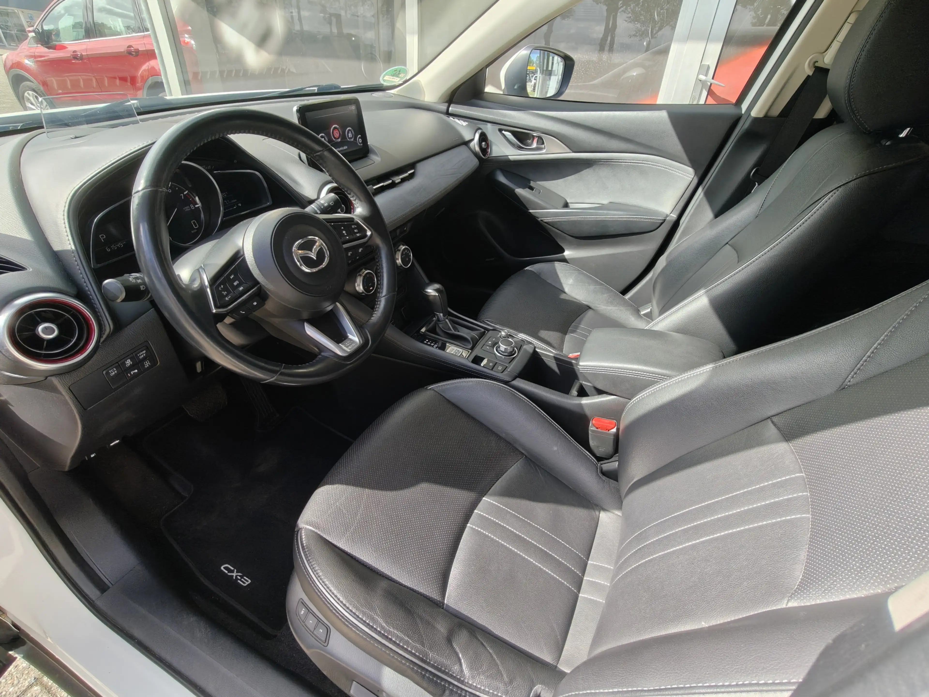 Mazda CX-3 2.0 SkyActiv-G 120 GT-M / Bose / HUD / ACC / Elekt — photo 10