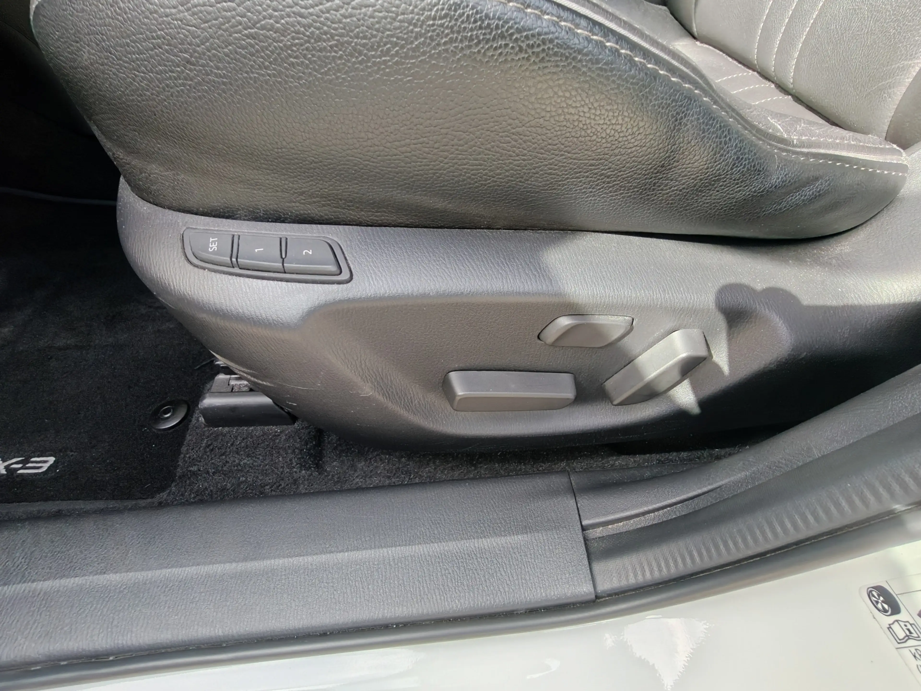 Mazda CX-3 2.0 SkyActiv-G 120 GT-M / Bose / HUD / ACC / Elekt — photo 13