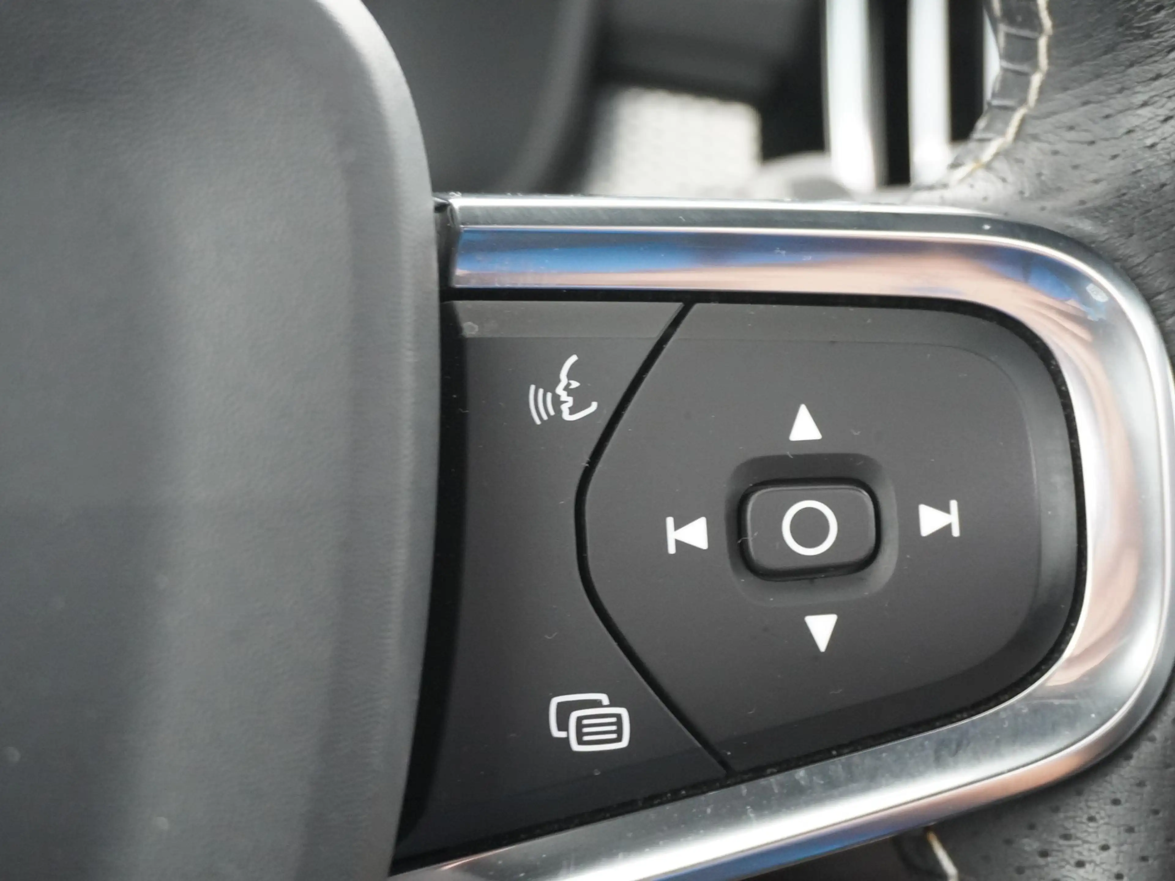 Volvo XC40 1.5 T3 R-Design Panodak/Trekhaak/Leder/HarmanKardo — photo 26